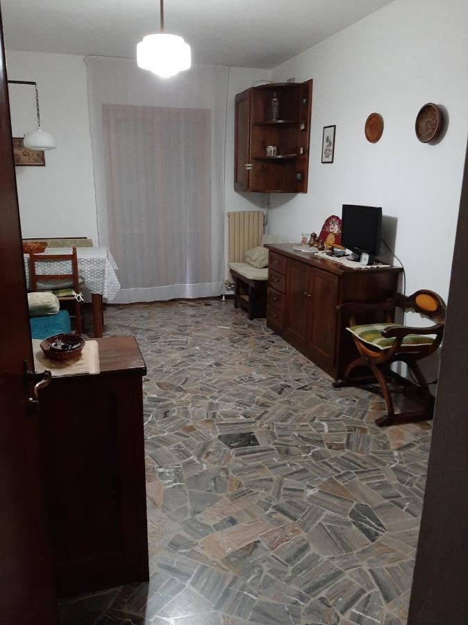 Bilocale A Piazza Brembana Apartment ภายนอก รูปภาพ